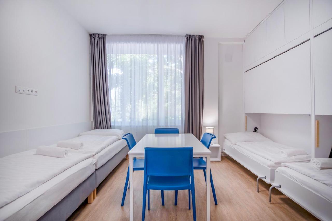 Ciszterci Rendezvenykoezpont Bed & Breakfast Balatonalmadi Ngoại thất bức ảnh
